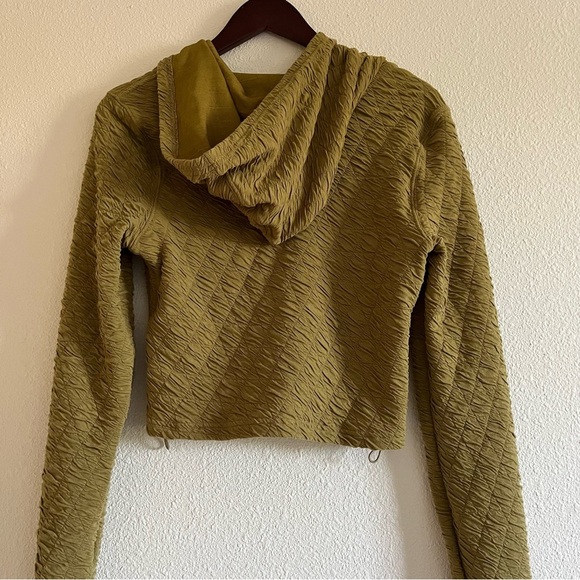 NWT FREE PEOPLE Kadi Quilted Short and Cropped Zip Up Hoodie Set Size Small - Picture 9 of 15